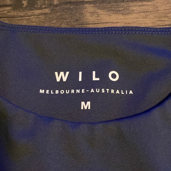 WILO Sports Bra - Picture 2 of 7